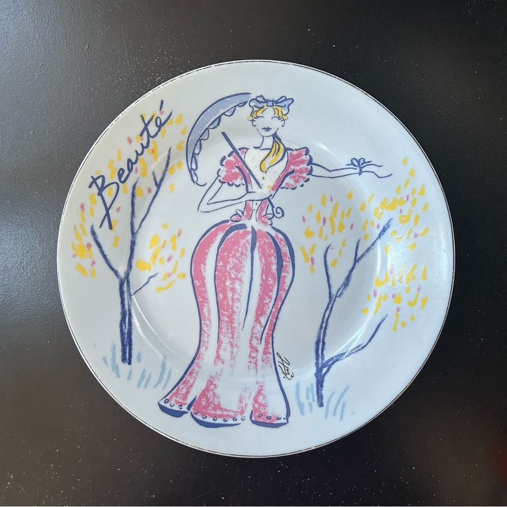 3/$20 I. Godinger plate Beaute